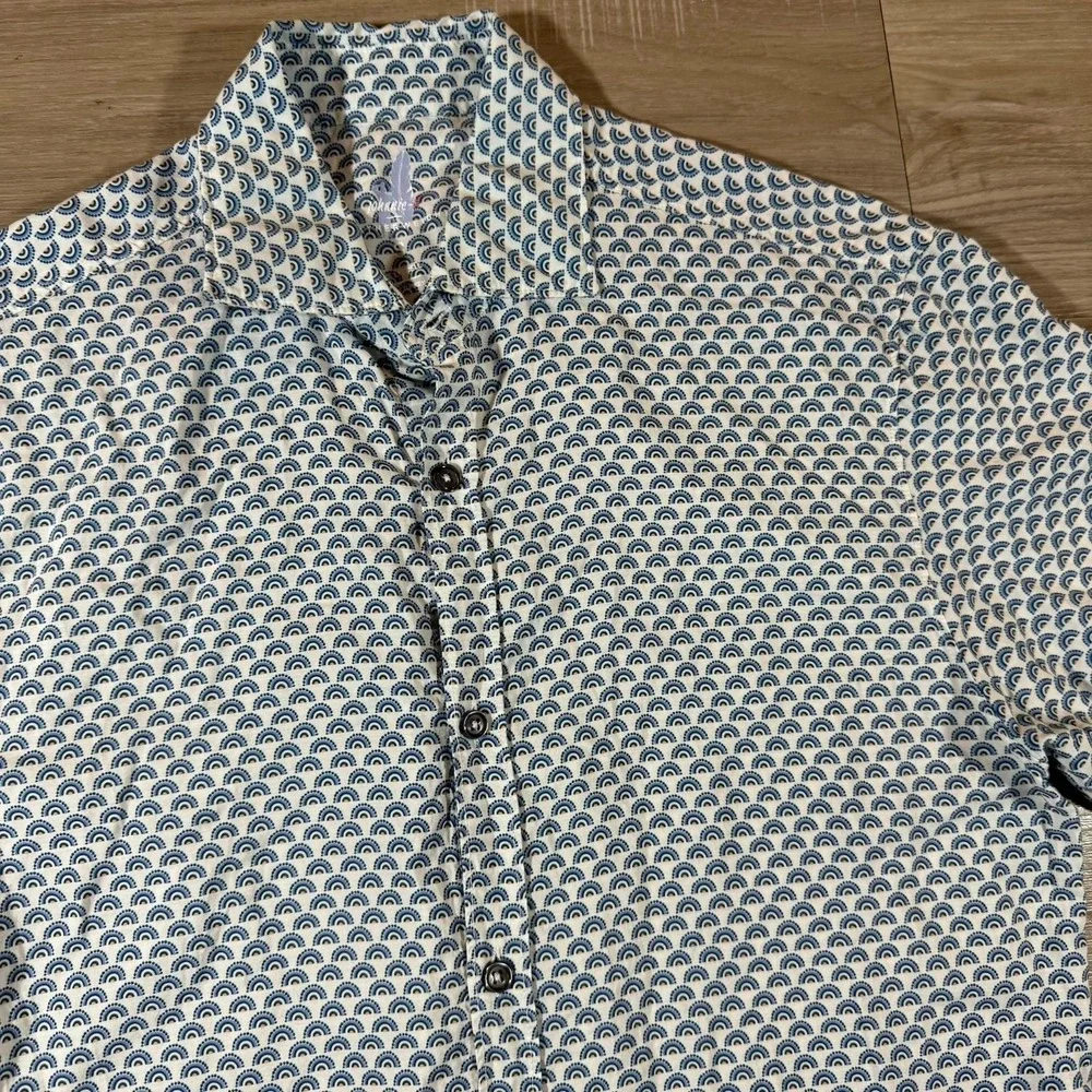 Johnnie O Featherweight Button Up Shirt Men's S White Blue‎ Geometric AOP Print